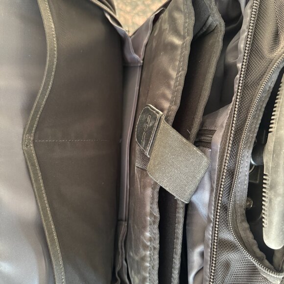 Codi Mobile Max Tall Wheeled Case in Excellent Condition - Picture 4 of 9